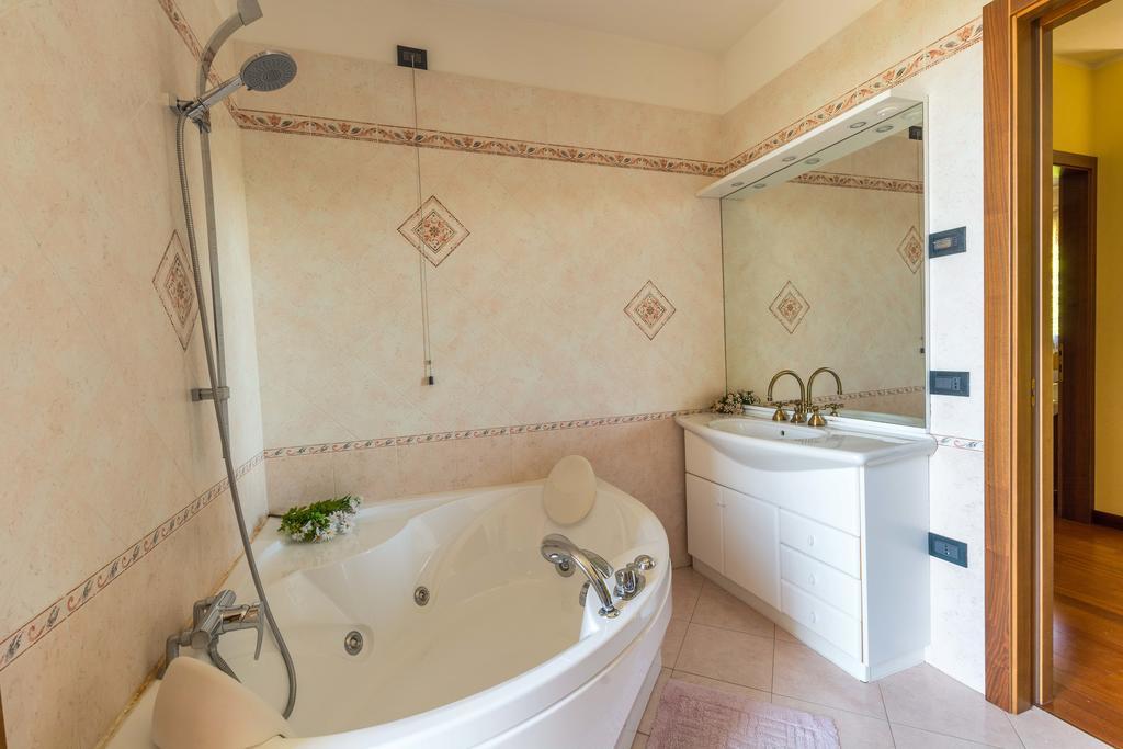 Villa Maryhouse Borso del Grappa Exterior foto